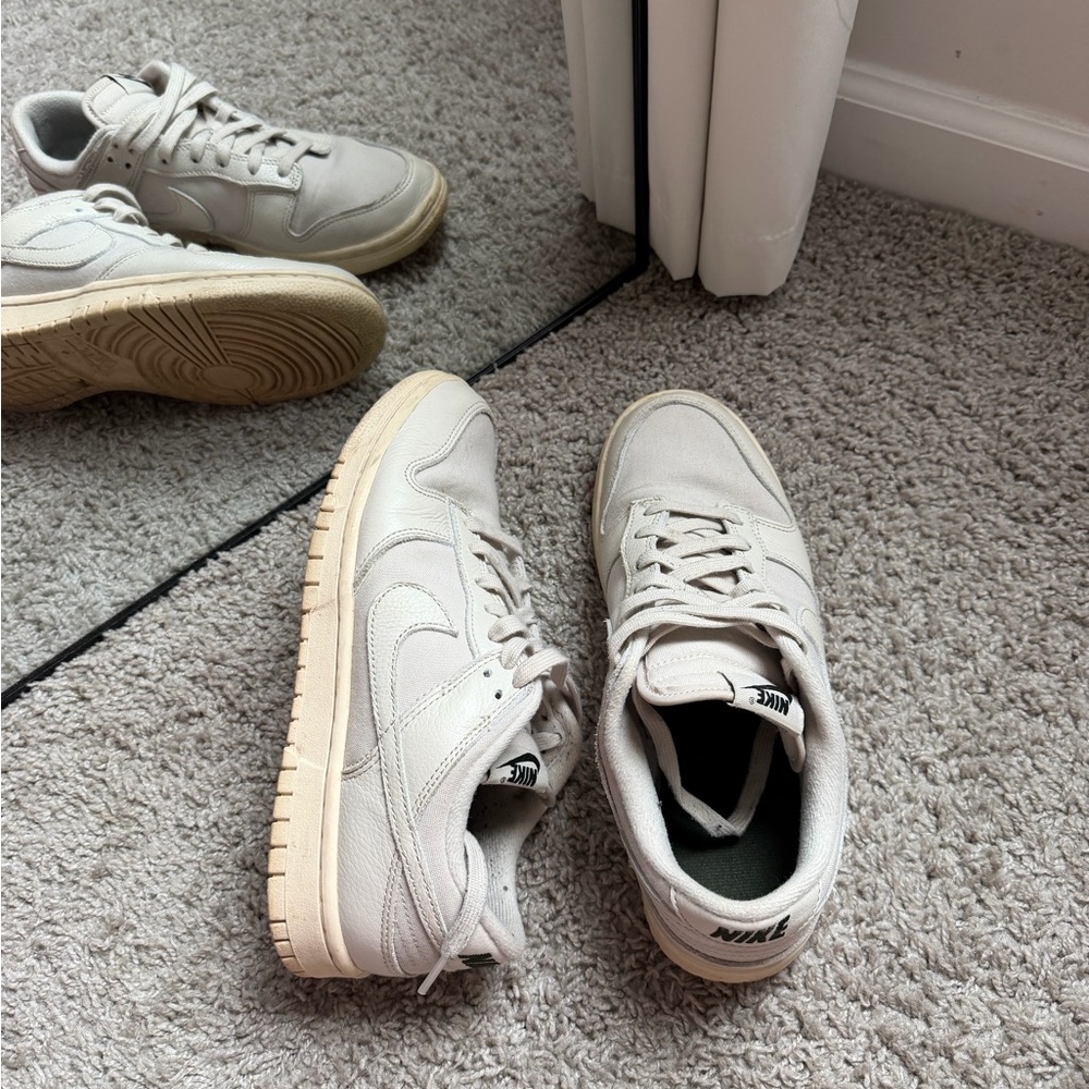 Nike Dunks - Picture 2 of 9
